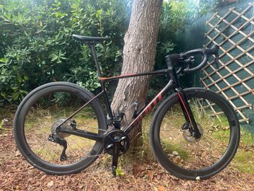 Giant Defy Advanced 1 2024 2024 Road & Gravel de segunda mano