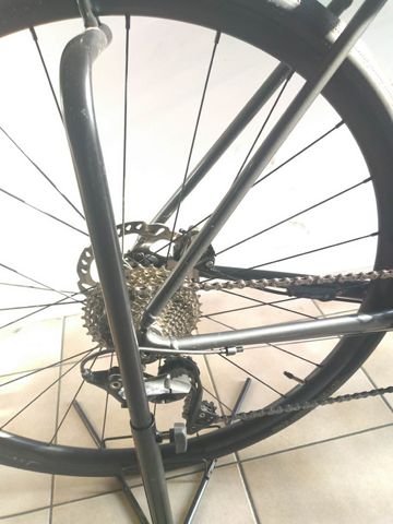 Tweedehands Trek Domane Shimano 105 2021 Road & Gravel — afbeelding 10 van 14