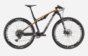 Käytetty Canyon Lux CF SLX 9.0 2020 2020 MTB