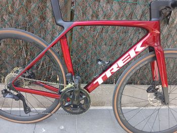 Gebrauchtes Trek Madone SL 6 Gen 8 2025 2025 Road & Gravel