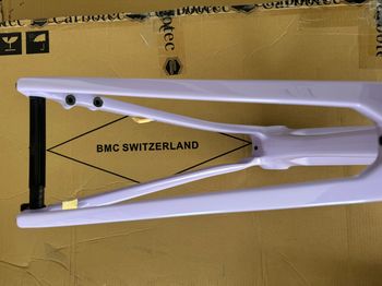 Used BMC URS 01 ONE 2023 Frameset 2023 Road & Gravel, Purple — image 2 of 6