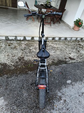 Strike E Bike 2026 Urban usato, Grigio chiaro — immagine 3 di 4