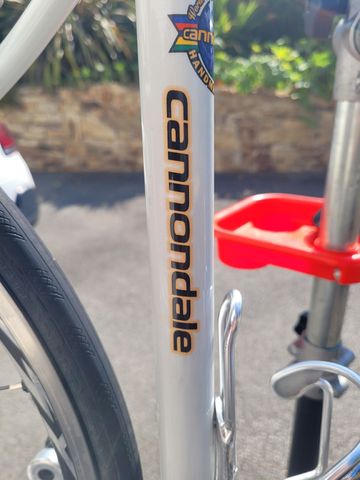 Used Cannondale Custom Shimano Ultegra 2002 Road & Gravel, White — image 5 of 35