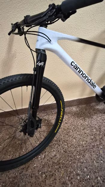 Used Cannondale Scalpel Shimano XTR 2025 Mountainbike, White — image 5 of 11
