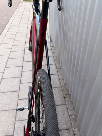 Trek Domane SL 5 2020 2020 Road & Gravel usato, Rosso — immagine 12 di 15