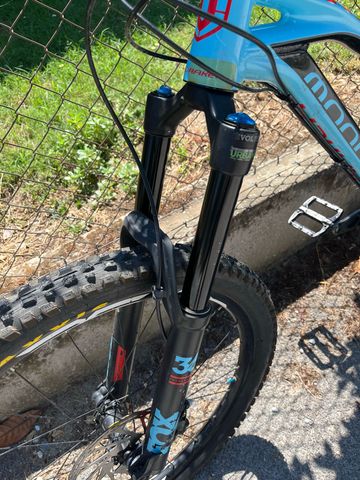 Used Mondraker Dune XR 2018 2018 Mountainbike, Blue, 27.5 — image 8 of 8