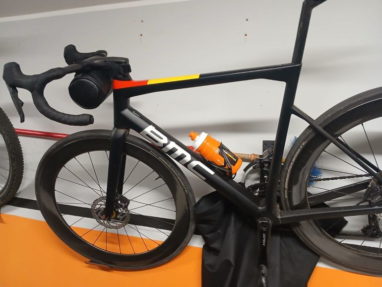 Brugt BMC Teammachine SLR 01 MOD ICS2 P2P 2022 Frameset 2022 Road & Gravel — billede 2 af 3