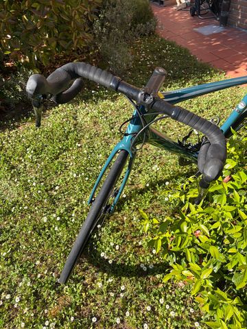 Tweedehands Giant Defy, Advanced 2 2022 2022 Road & Gravel — afbeelding 7 van 11