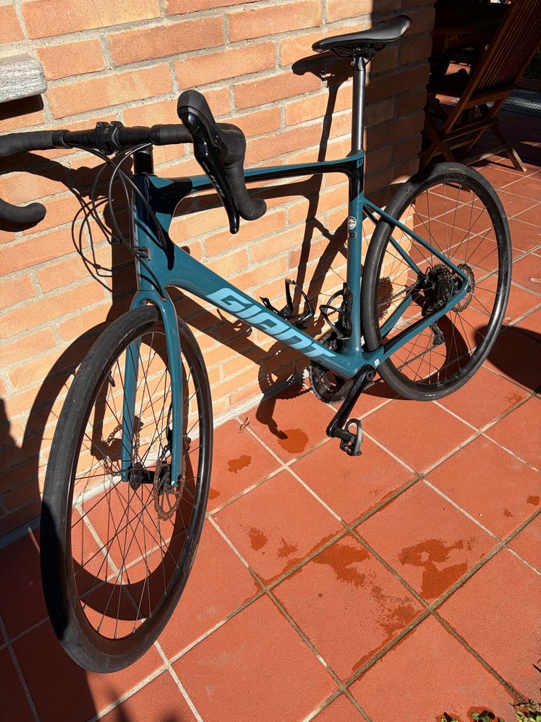 Brugt Giant Defy, Advanced 2 2022 2022 Road & Gravel — billede 5 af 11