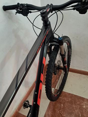 Gebrauchtes BH Custom Shimano Deore XT 2025 Mountainbike, Schwarz — Bild 2 von 16