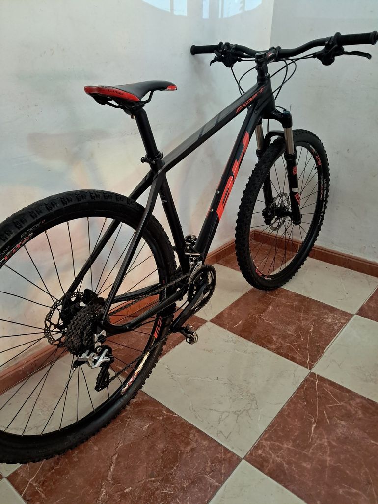 Gebrauchtes BH Custom Shimano Deore XT 2025 Mountainbike, Schwarz — Bild 16 von 16