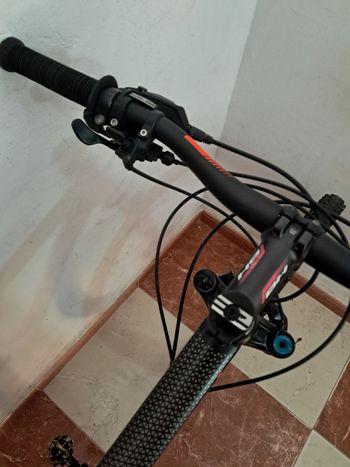 Gebrauchtes BH Custom Shimano Deore XT 2025 Mountainbike, Schwarz — Bild 14 von 16