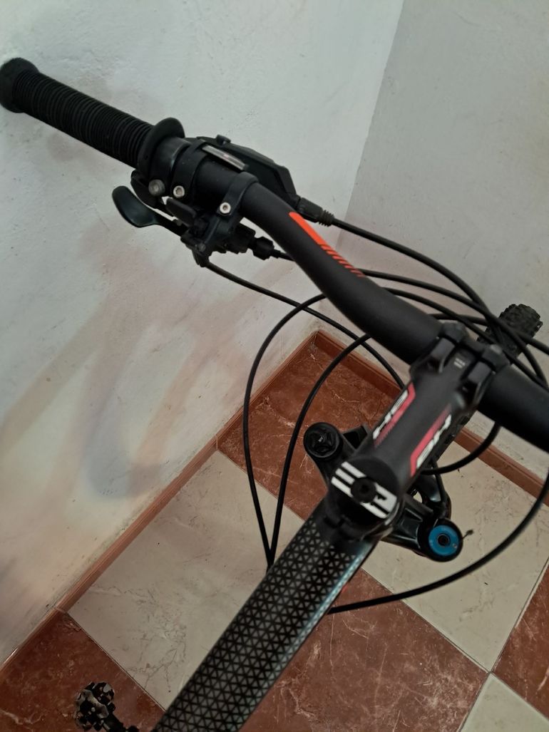 Gebrauchtes BH Custom Shimano Deore XT 2025 Mountainbike, Schwarz — Bild 14 von 16