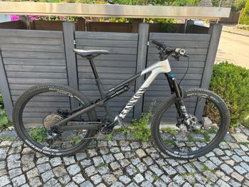 Použité Canyon Neuron CF 8 2024 2024 MTB