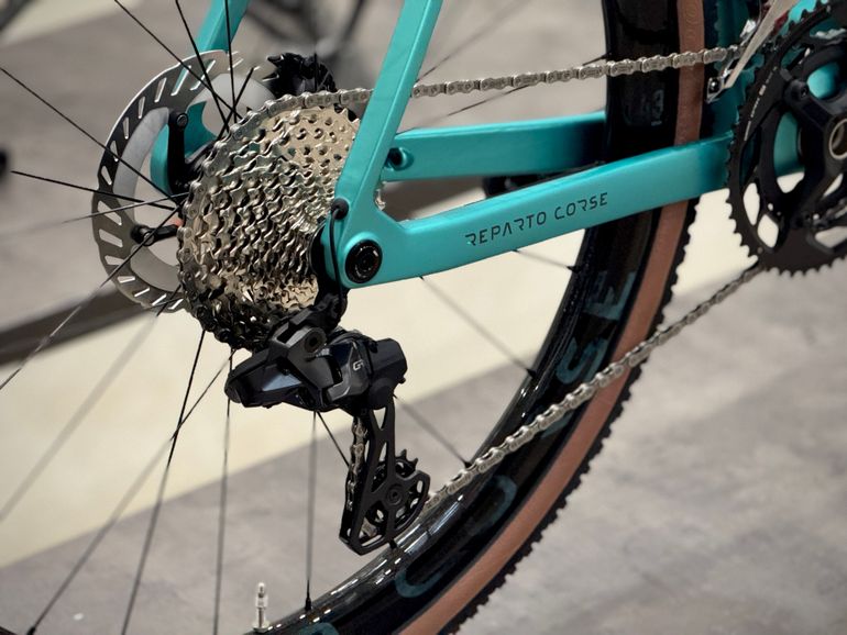 Gebrauchtes Bianchi Impulso RC 2026 2026 Road & Gravel, Blau — Bild 13 von 13