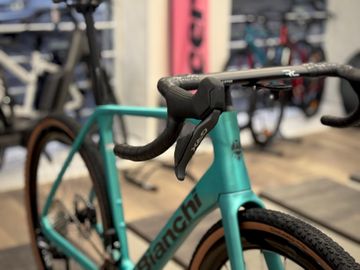 Used Bianchi Impulso RC 2026 2026 Road & Gravel, Blue — image 6 of 13