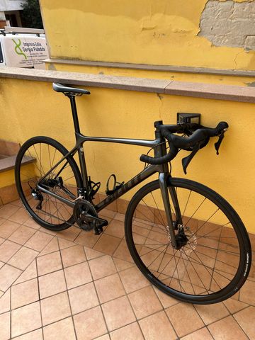 Brugt Giant TCR Advanced Disc 1+ 2022 2022 Road & Gravel — billede 1 af 12
