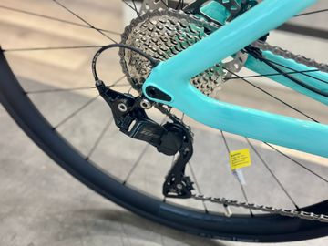 Brugt Bianchi Oltre Race 105 2025 2025 Road & Gravel — billede 3 af 8