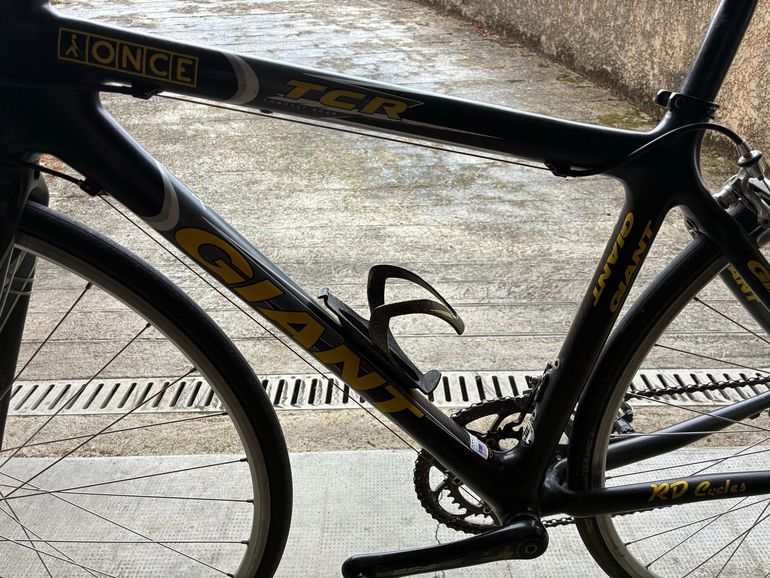 Używany Giant Tcr Campagnolo Record 2001 Road & Gravel — zdjęcie 32 z 35