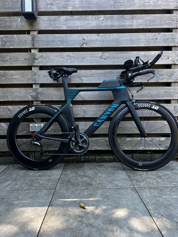 Gebrauchtes Canyon Speedmax CF 8.0 Di2 2020 2020 Road & Gravel, Schwarz — Bild 1 von 12