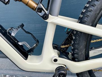 Used Rocky Mountain Instinct C90 Shimano 2024 Frameset 2024 Mountainbike, Light Gray, 27.5, 29 — image 7 of 11