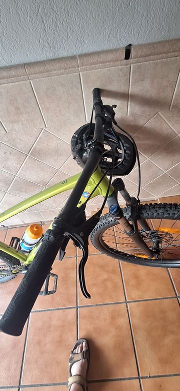 Używany Trek Marlin 4 Gen 2 2024 2024 Mountainbike — zdjęcie 3 z 8