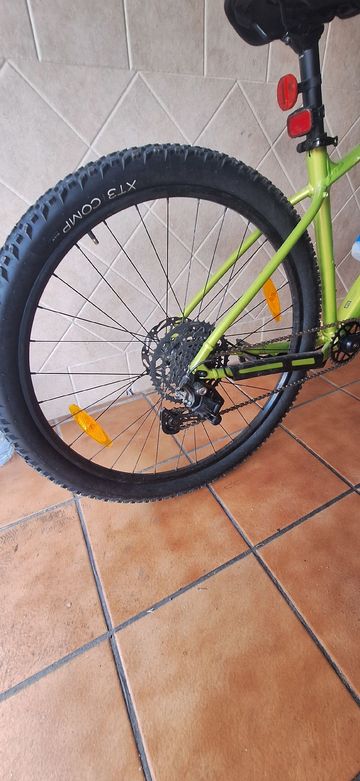 Używany Trek Marlin 4 Gen 2 2024 2024 Mountainbike — zdjęcie 5 z 8