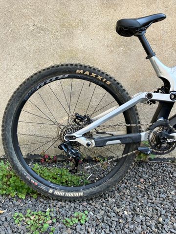 Used Canyon Sender 5 2021 2021 Mountainbike, Black, 27.5 — image 4 of 10