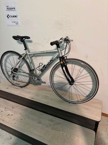 Used Bianchi Camaleonte 2013 Urban, Light Gray — image 8 of 10