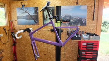Used BMC URS 01 ONE 2021 Frameset 2021 Road & Gravel, Purple — image 5 of 12