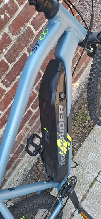 Used DECATHLON Custom Microshift 2022 Mountainbike, Blue — image 8 of 8