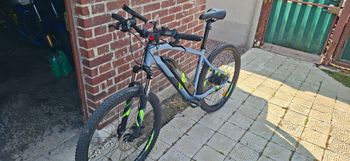 Used DECATHLON Custom Microshift 2022 Mountainbike, Blue — image 2 of 8