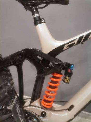 Brugt Giant Glory Advanced 2024 2024 Mountainbike — billede 2 af 3