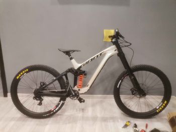 Używany Giant Glory Advanced 2024 2024 MTB