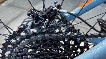 Używany Giant 1.5 GE 2018 2018 Mountainbike — zdjęcie 12 z 16