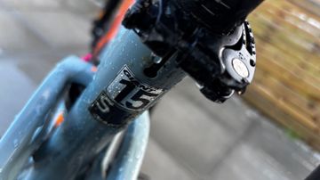 Używany Giant 1.5 GE 2018 2018 Mountainbike — zdjęcie 7 z 16