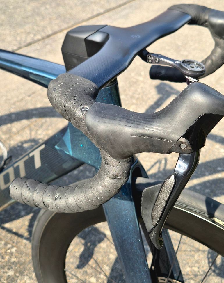 Scott Foil RC Pro 2023 2023 Road & Gravel usato, Nero — immagine 5 di 30