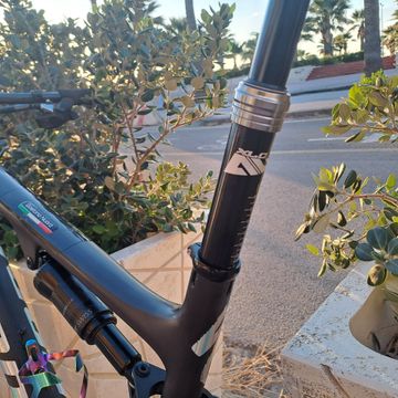 Tweedehands 29 full suspended Custom SRAM XX1 Eagle 2024 Mountainbike — afbeelding 7 van 12