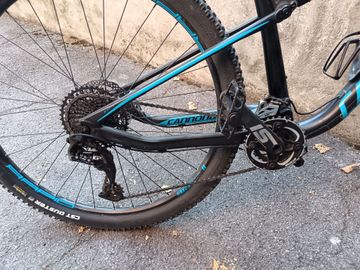 Gebrauchtes Cannondale Scalpel-Si 5 2018 2018 Mountainbike, Schwarz, 27.5, 29 — Bild 3 von 4