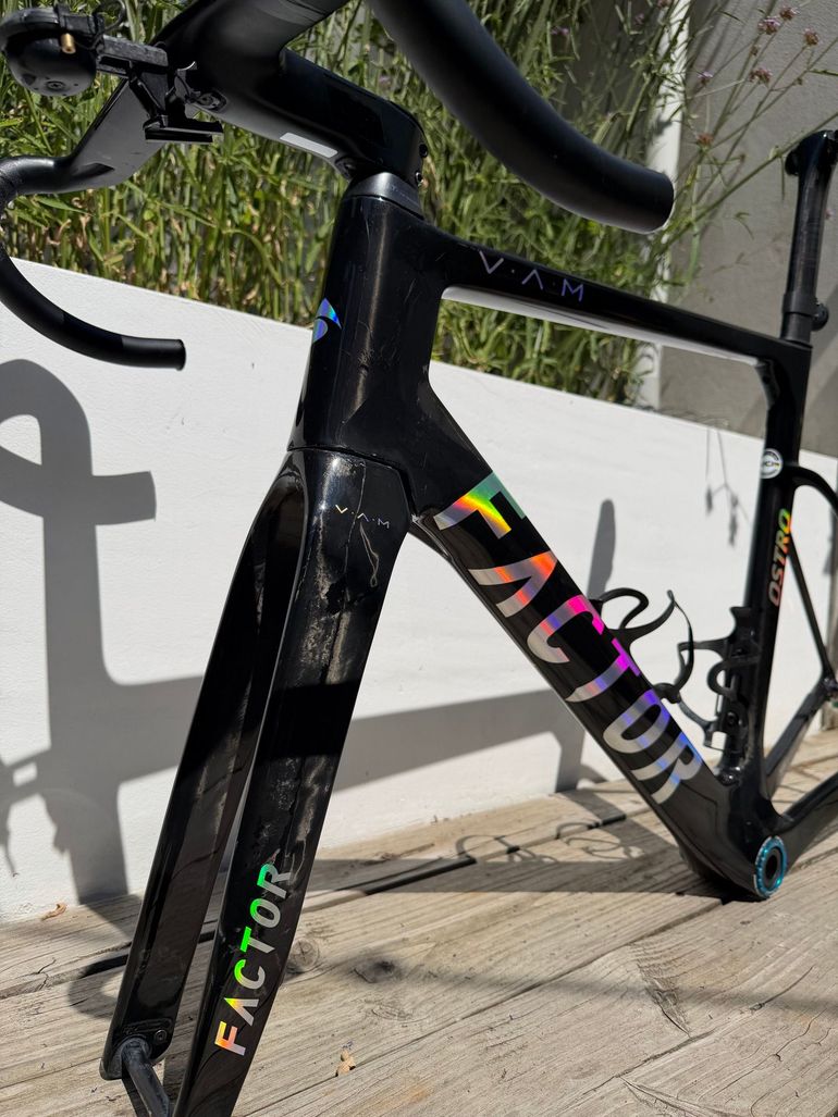Tweedehands Factor OSTRO VAM 2023 Frameset 2023 Road & Gravel — afbeelding 6 van 14
