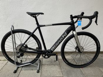 Used Bianchi Impulso e-Allroad GRX 600 2021 Road & Gravel, Black — image 1 of 4