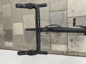 Used Bianchi Impulso e-Allroad GRX 600 2021 Road & Gravel, Black — image 2 of 4