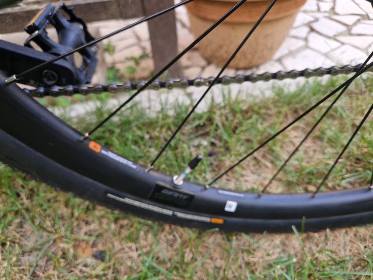 Brugt Giant FastRoad AR Advanced 2 2023 2023 Urban — billede 9 af 28