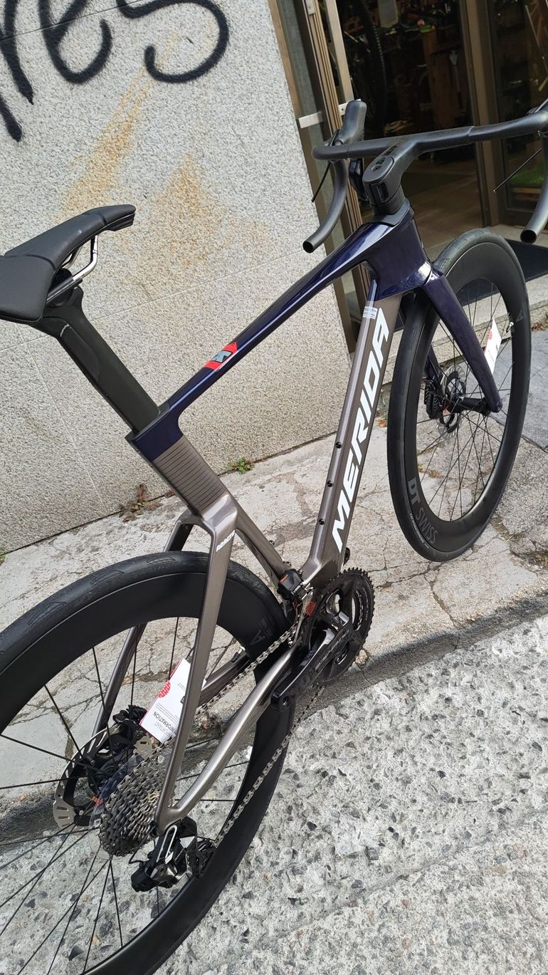 Gebrauchtes Merida Reacto Shimano Dura Ace Di2 2027 Road & Gravel, Hellgrau — Bild 2 von 6