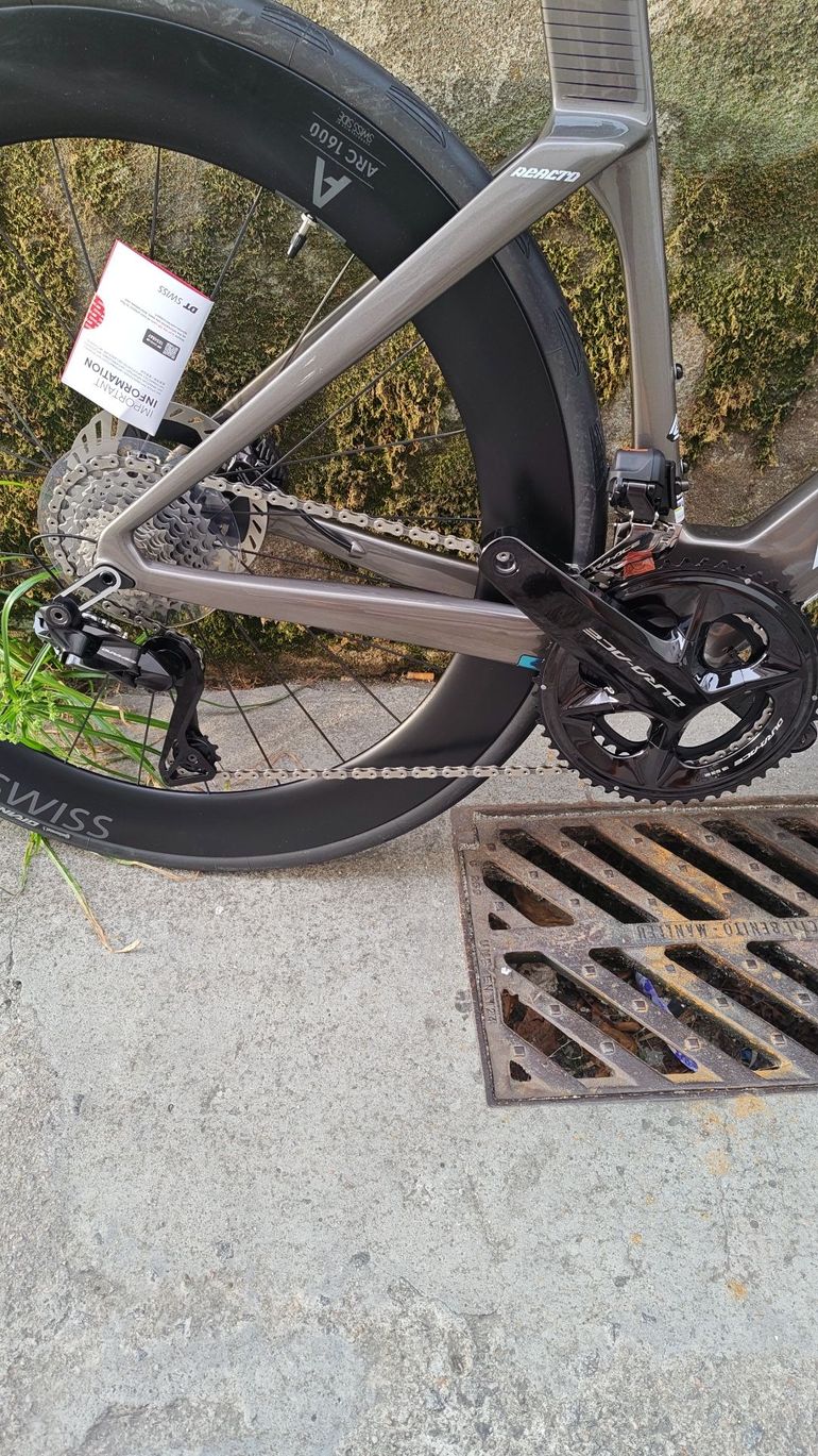 Gebrauchtes Merida Reacto Shimano Dura Ace Di2 2027 Road & Gravel, Hellgrau — Bild 3 von 6
