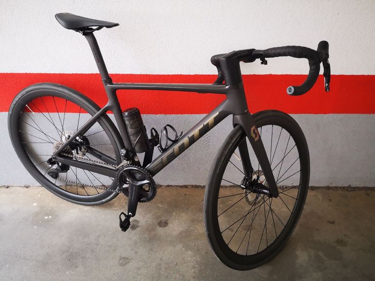 Brugt Scott Addict RC 15 2024 2024 Road & Gravel — billede 14 af 15