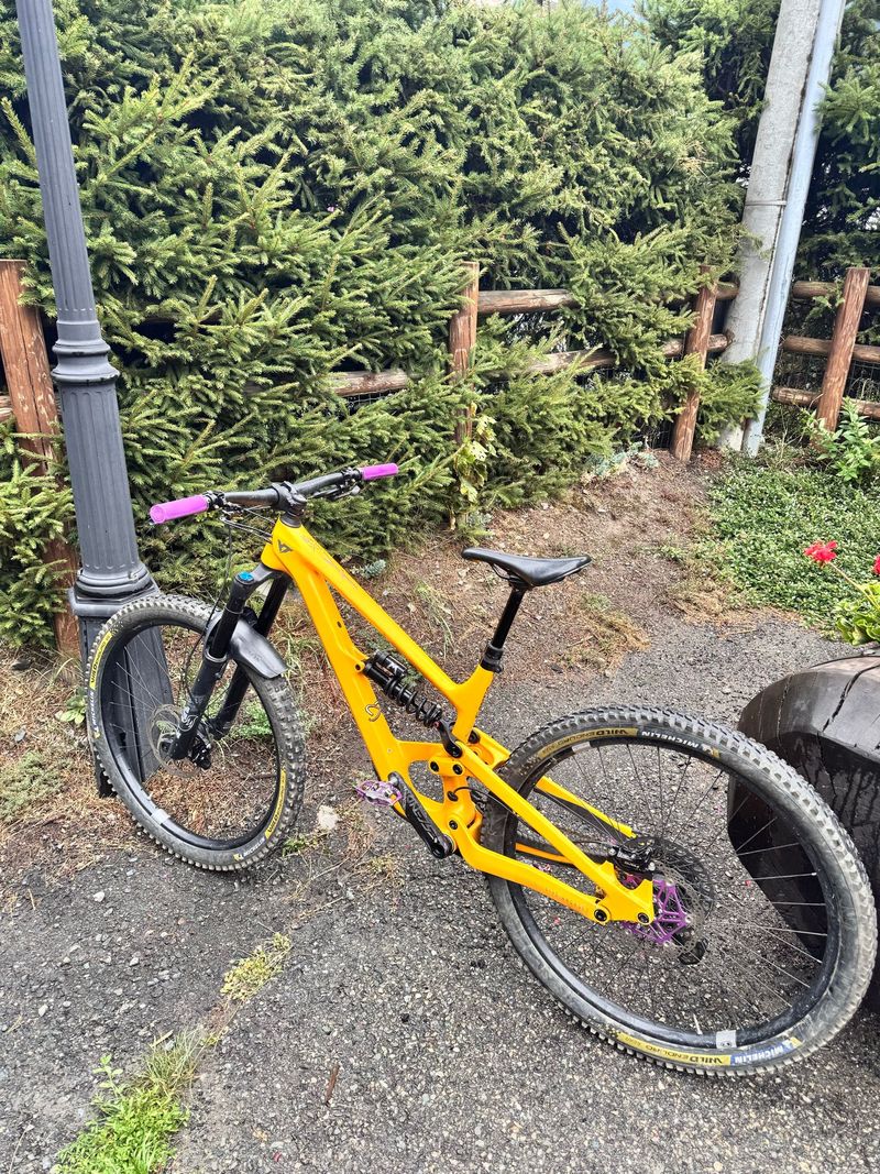 Used YT Industries Capra CORE 3 29 2022 2022 Mountainbike, Orange, 29 — image 2 of 5