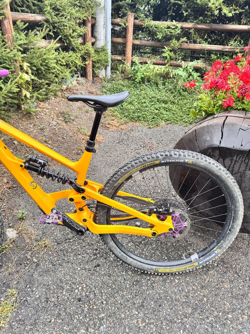 Used YT Industries Capra CORE 3 29 2022 2022 Mountainbike, Orange, 29 — image 4 of 5