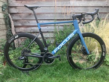 Focus IZALCO MAX DISC 9.7 2021 2021 Road & Gravel usato