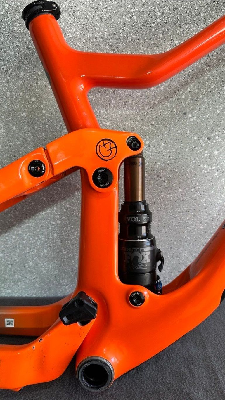 Brugt Scott Genius 900 Tuned AXS 2022 Frameset 2022 Mountainbike — billede 5 af 17